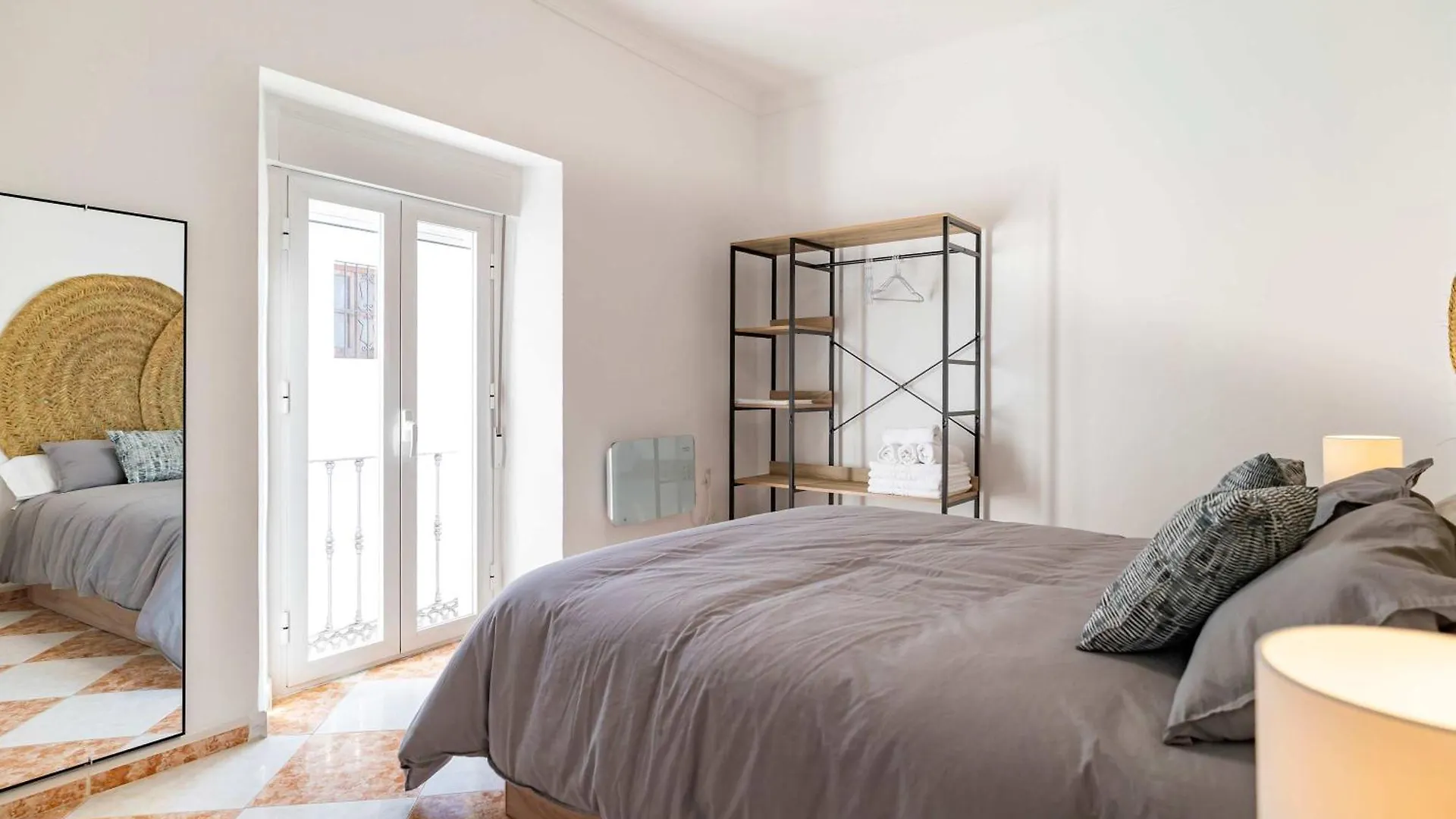 Rural Retreat In El Burgo, Spain Apartment