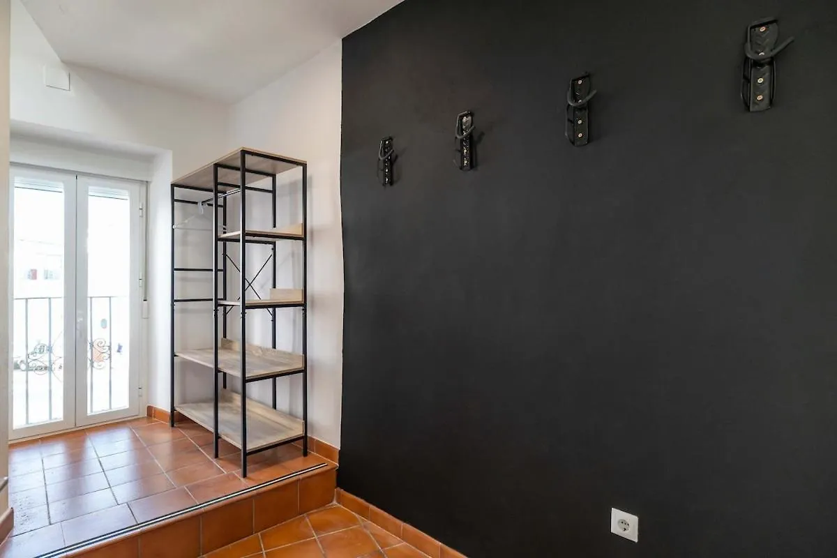Apartment Rural Retreat In El Burgo, Spain